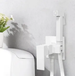 Гигиенический душ со смесителем Boch Mann Reisa BM10415 белый