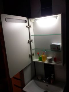 Зеркальный шкаф Акватон Америна 60см правосторонний 1A135302AM01R