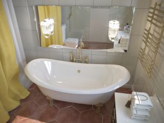 Ванна из искусственного камня AquaStone Лиона 190x86см ножки бронза