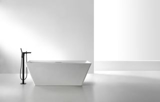 Ванна из искусственного камня ABBER Berlin AM9912 170x75см белый